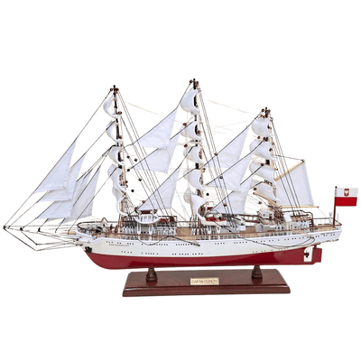 Modèle exclusif du voilier Dar Młodzieży XXL de 71 cm, personnalisable par gravure