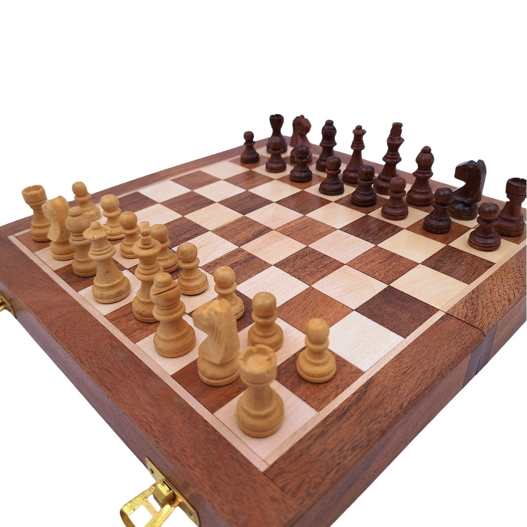 Scacchi magnetici in legno 30x30cm pieghevoli - G614