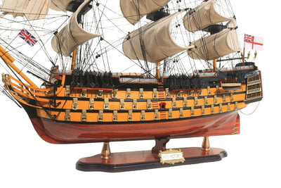 Modèle assemblé du voilier HMS Victory de 80cm, personnalisable par gravure - Décoration exclusive à offrir, fabriquée à la main en bois exotique, haute qualité et souci du détail
