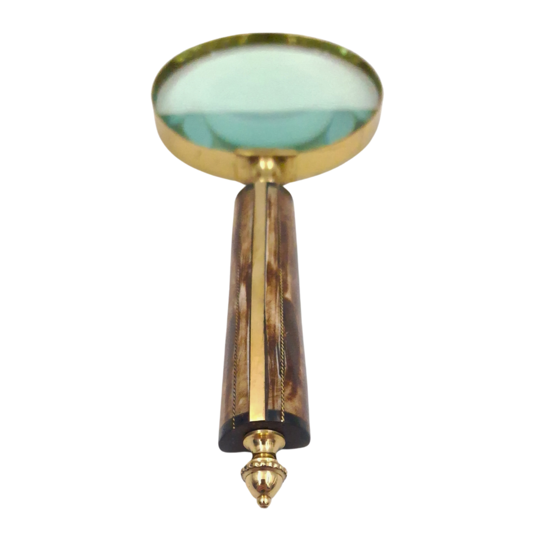Loupe MFM avec monture en laiton et manche en os, grossissement 3.5x, personnalisable par gravure, idéale comme cadeau pour un collectionneur, coloris or et blanc/crème, dimensions 10 x 23 x 1.9 cm