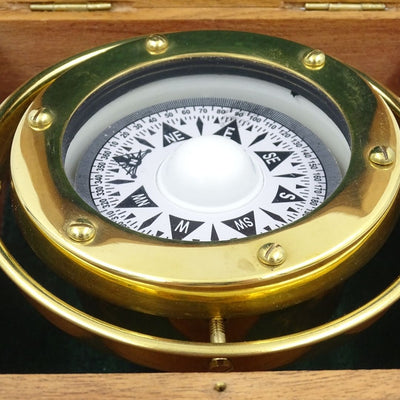 Boussole de navigation en laiton NC1614