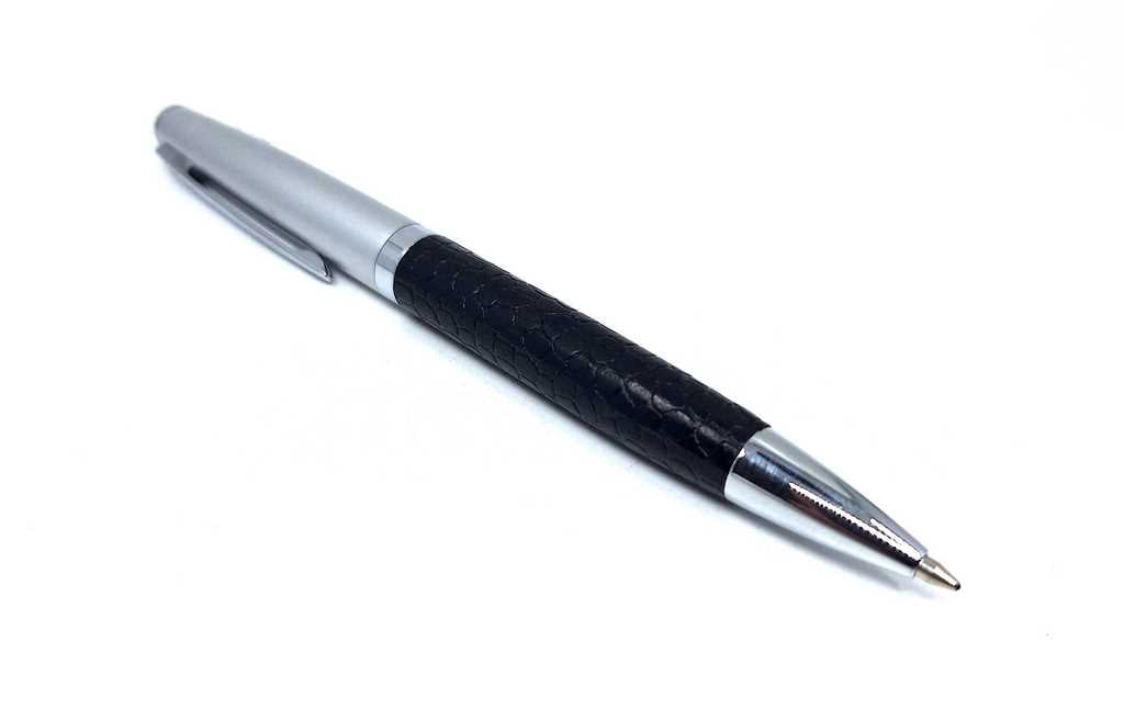 Eleganter Kugelschreiber in Metallfassung - DL1