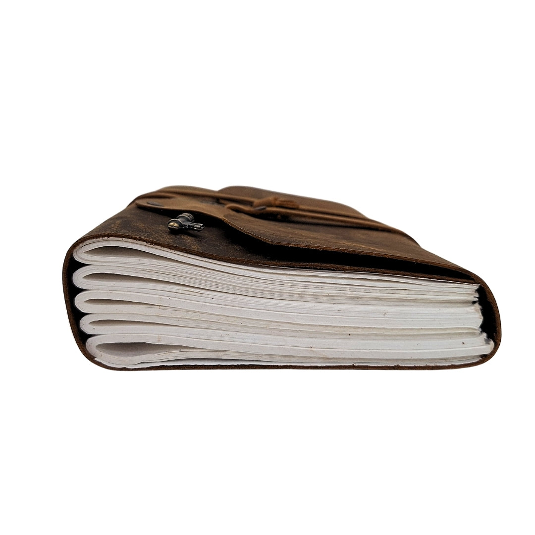 Retro-Leder-Notizbuch mit Schlüssel und Riemen, 200 Seiten, 18 x 13 cm - AH02