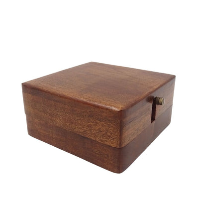 Boussole et horloge rétro dans un coffret en bois avec possibilité de personnalisation par gravure