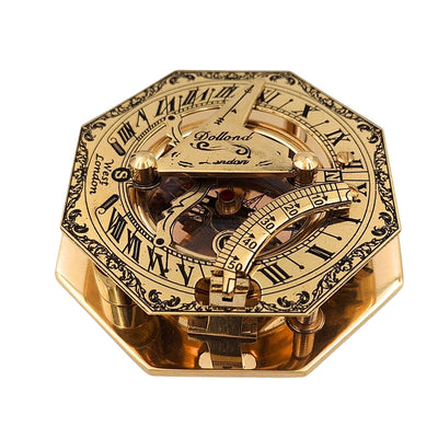 Brass Compass in a Stylish Leather Case with Engraving Option – Retro Vintage Gift for Travelers, Sailors - 8 cm Height, Elegant Brass Design