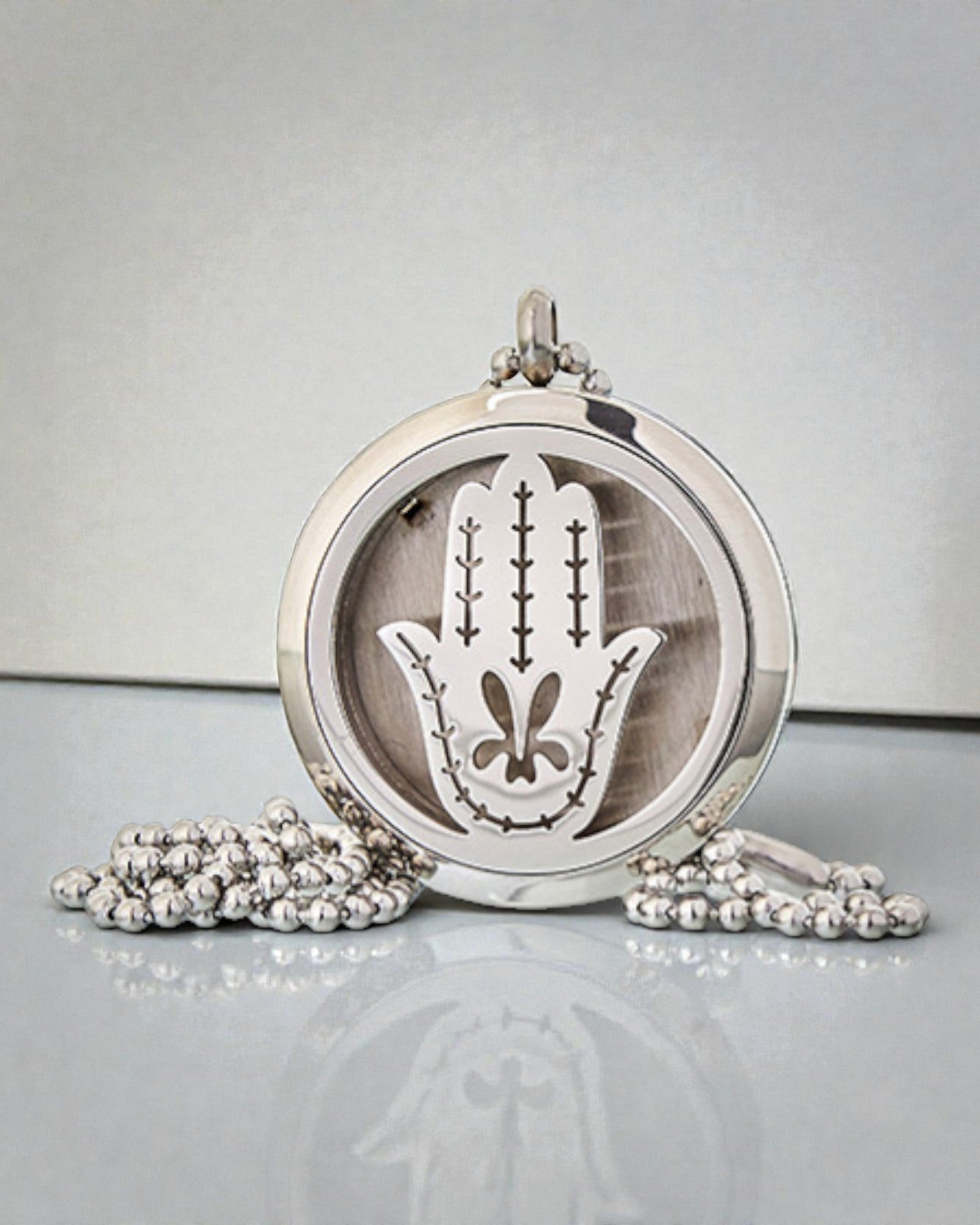 Hamsa Aura – Collana da aromaterapia Mano di Fatima 30 mm