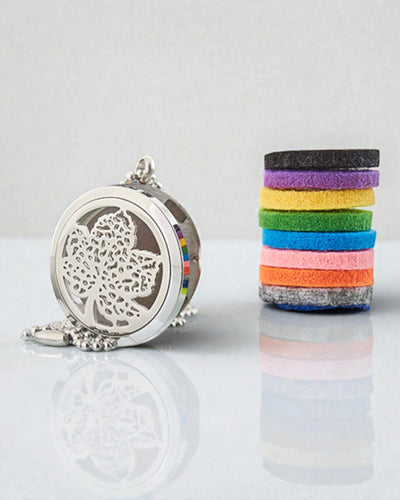 Green Harmony – Aromatherapy Leaf Necklace 30 mm