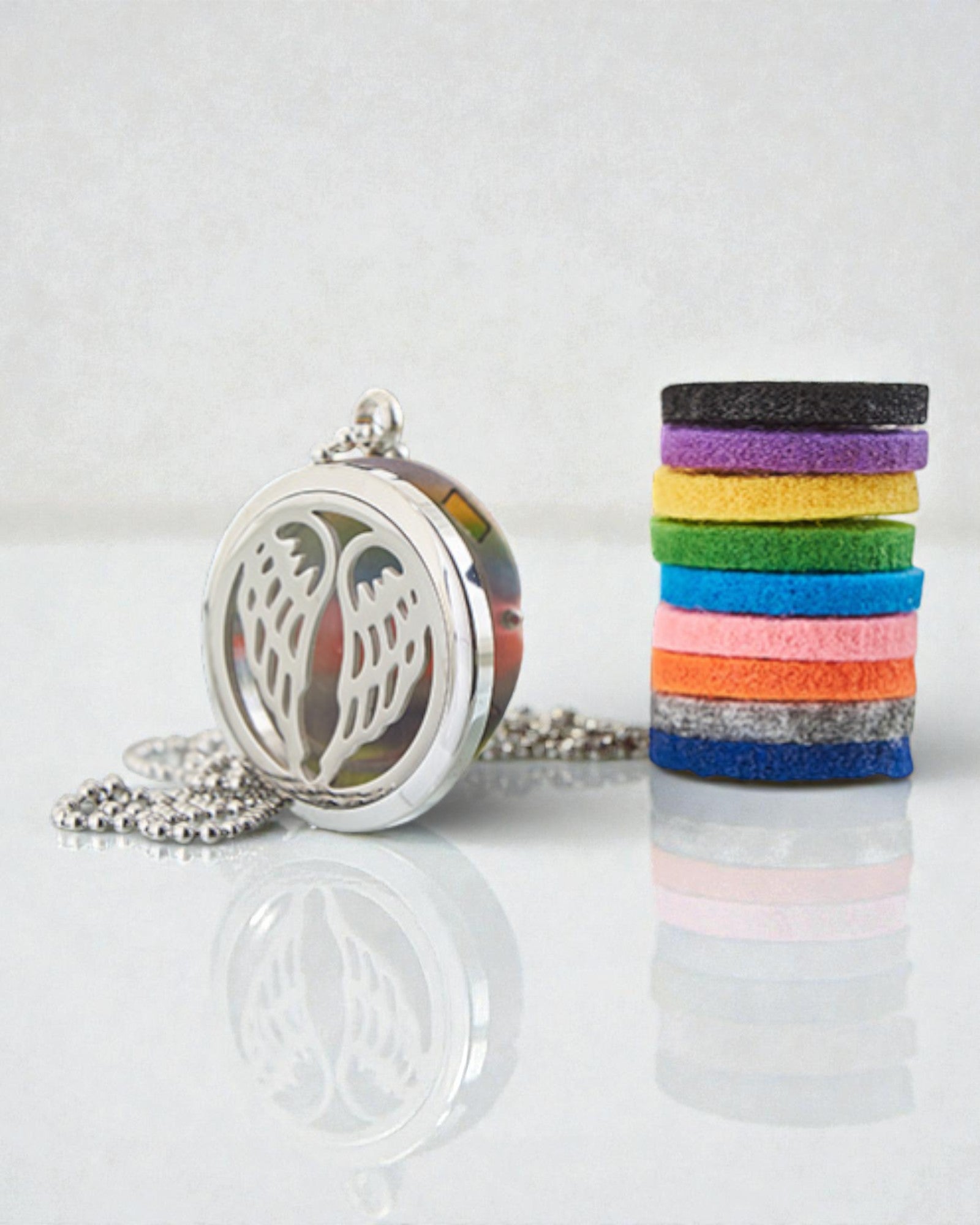 Collana Aromalife Ali angeliche – Medaglione segreto del profumo Ali d’angelo 30 mm