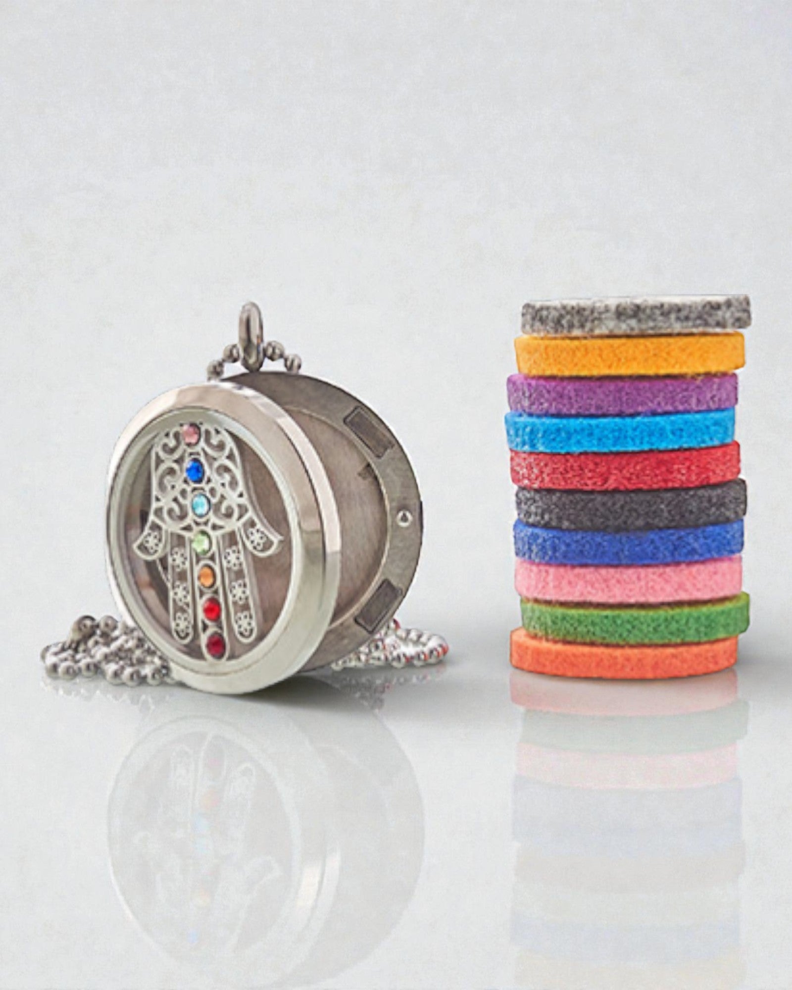 AromaHamsa Chakra – Aromatherapie-Halskette mit Hamsa-Medaillon 30 mm