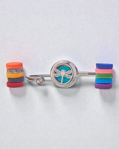 Braccialetto Aromalife Spirito del Drago – Medaglione portaprofumo con libellula 20 mm