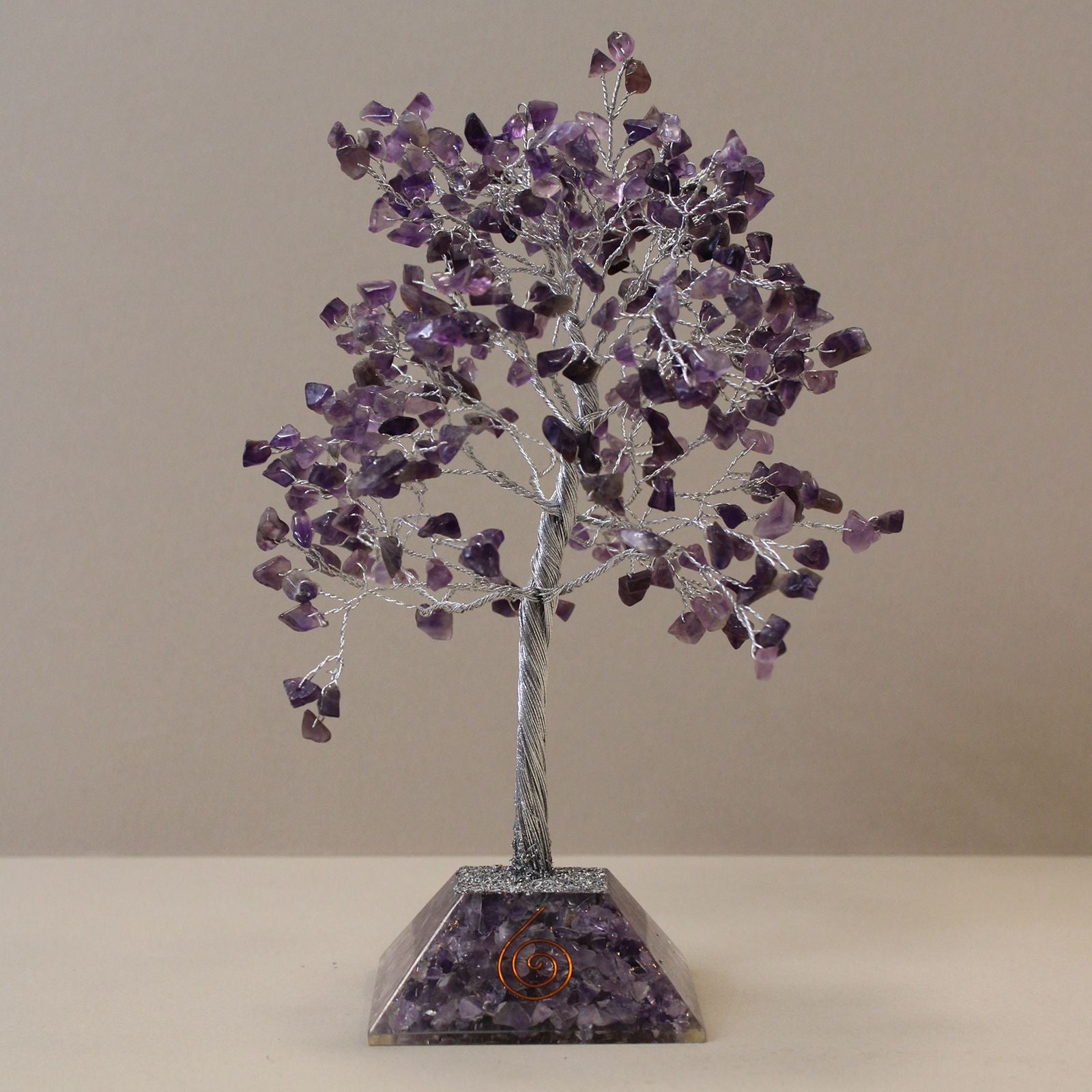 Arbre du Bonheur avec Cristaux d'Améthyste - 320 Pierres, Feuilles Violettes, Base Orgonite