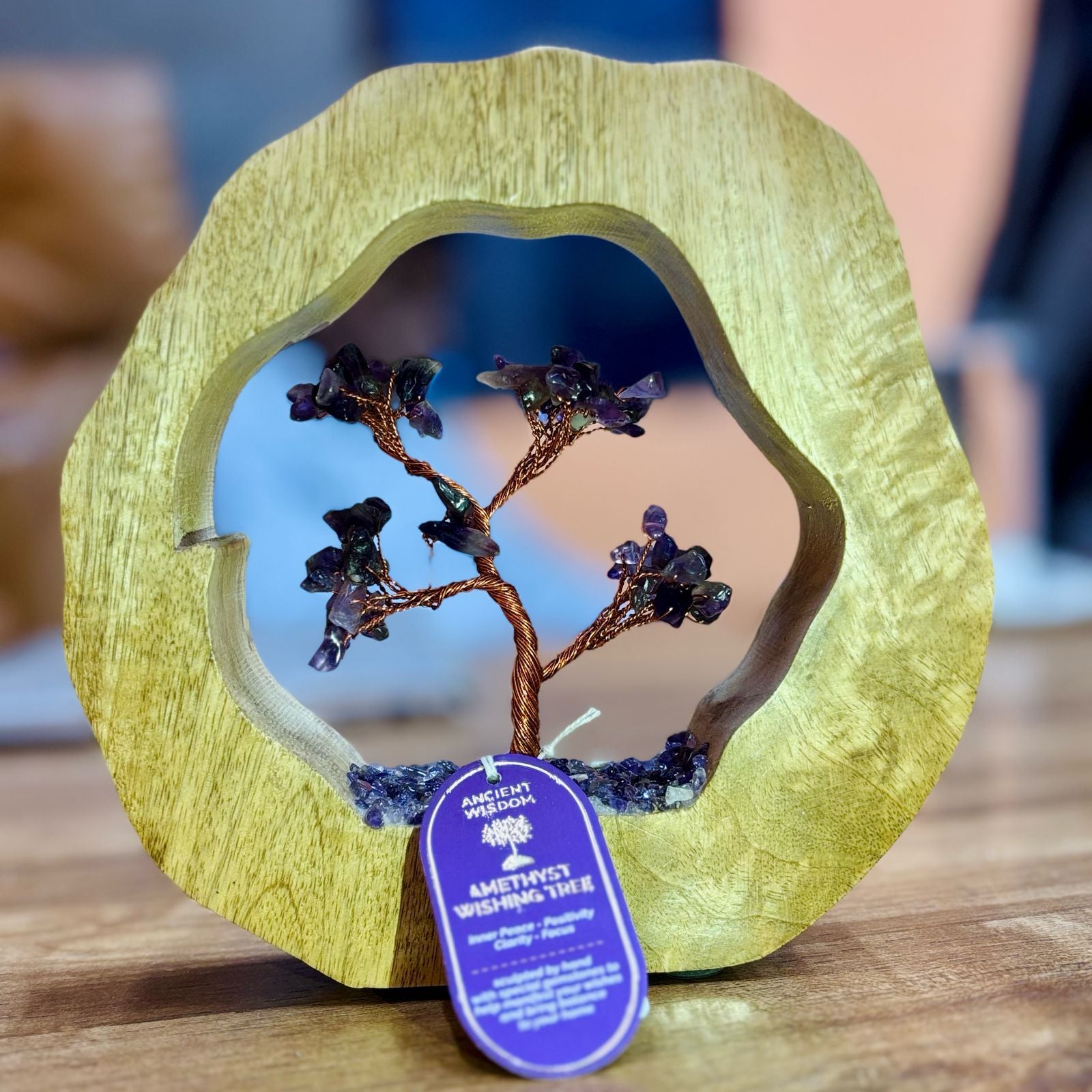 Albero di Pietre Preziose di Ametista in Cerchio di Legno di Mango