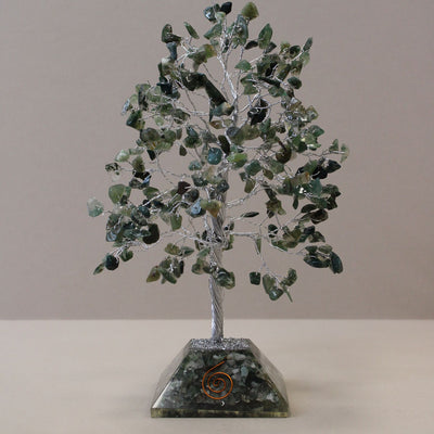 Arbre magique avec pierres mousse d'agate sur base en orgonite