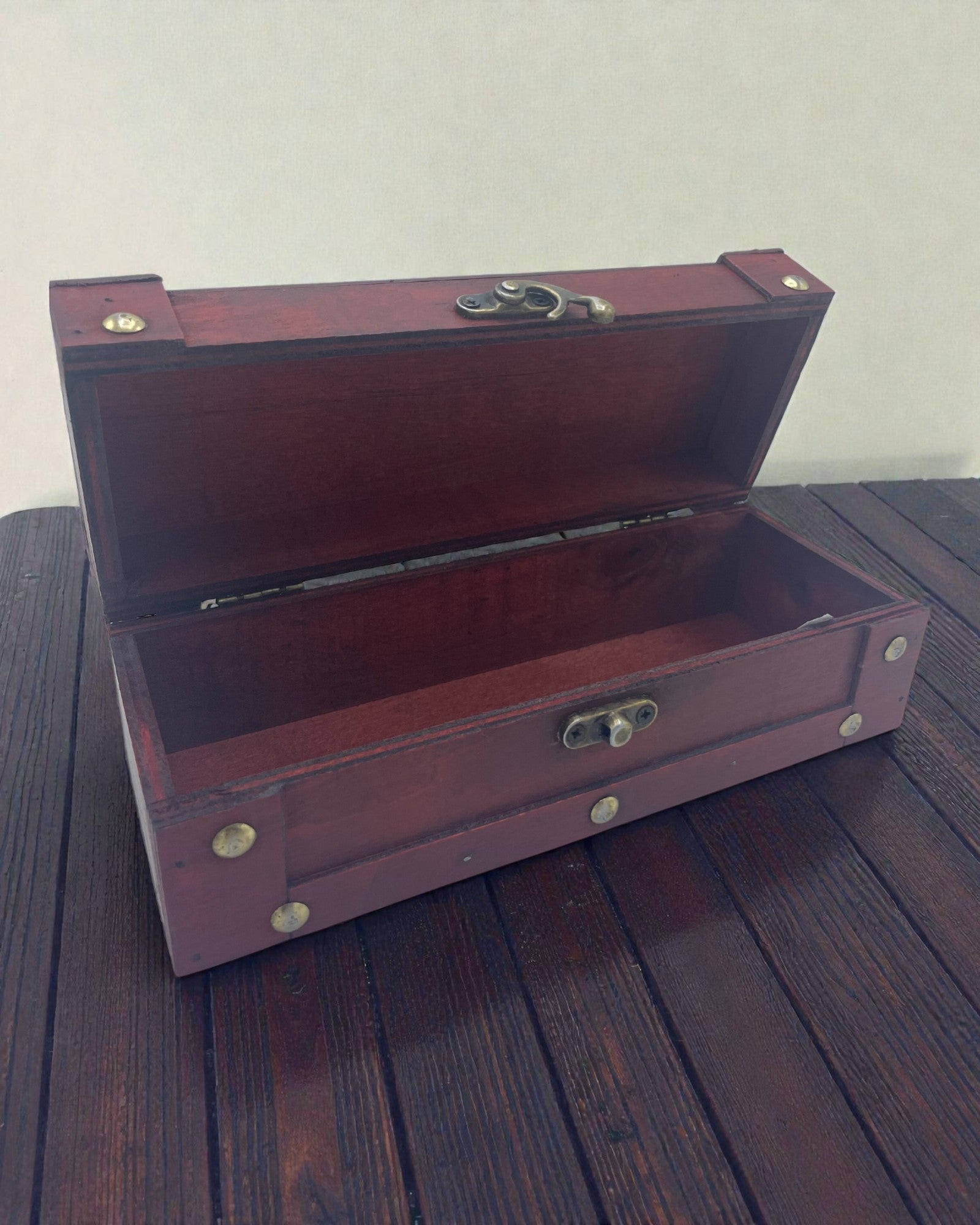 Arca slanciata d’ambra – cassetta lunga marrone