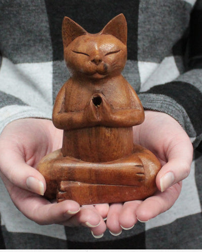 ZenCat Harmony – 10 cm, hölzerne Yoga-Katze für Räucherstäbchen