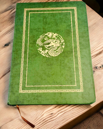 Carnet Vert Décoratif avec Motif de Dragon - Inspirations Fantasy, avec gravure