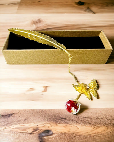 Marque-page Métallique Créatif Retro Vintage - Plume et Papillon de Style Baroque