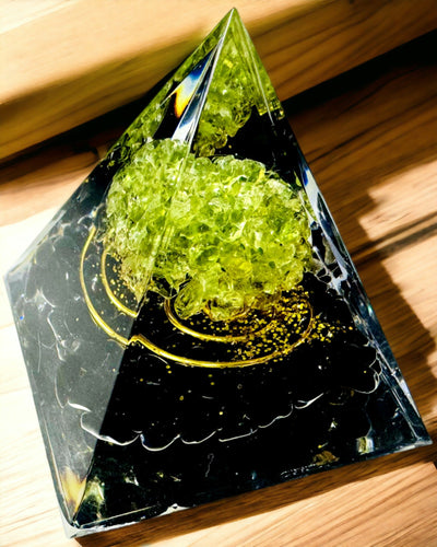Orgonite Reiki Pyramid with Natural Crystals - Decorative Symbol of Chakra Energy Balance