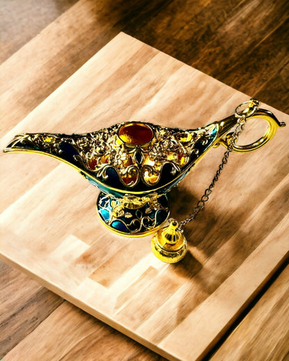 Petite Lampe d'Aladin Faite à la Main - Artisanat Artistique en Métal pour la Décoration de la Maison, gravure