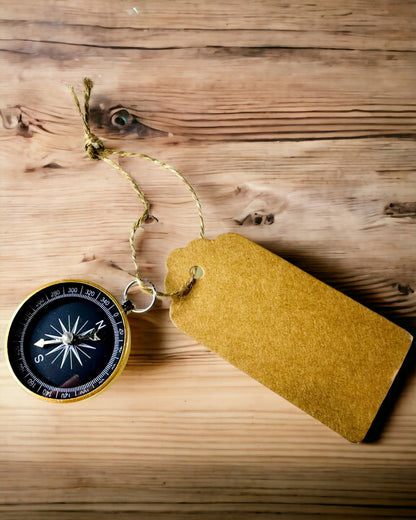 Boussole de Navigation Compacte avec Finition Métallique – Indispensable pour Tout Voyageur, avec Gravure