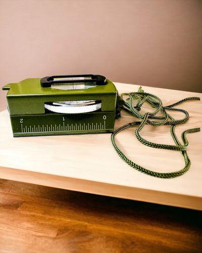 Compas Inclinométrique Professionnel K4580 - Étanche, Multifonctionnel, pour Défis de Terrain