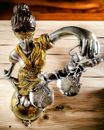 Goddess of Justice Statuette – Artistic Shelf Decoration, Resin Craft, personalization with engraving