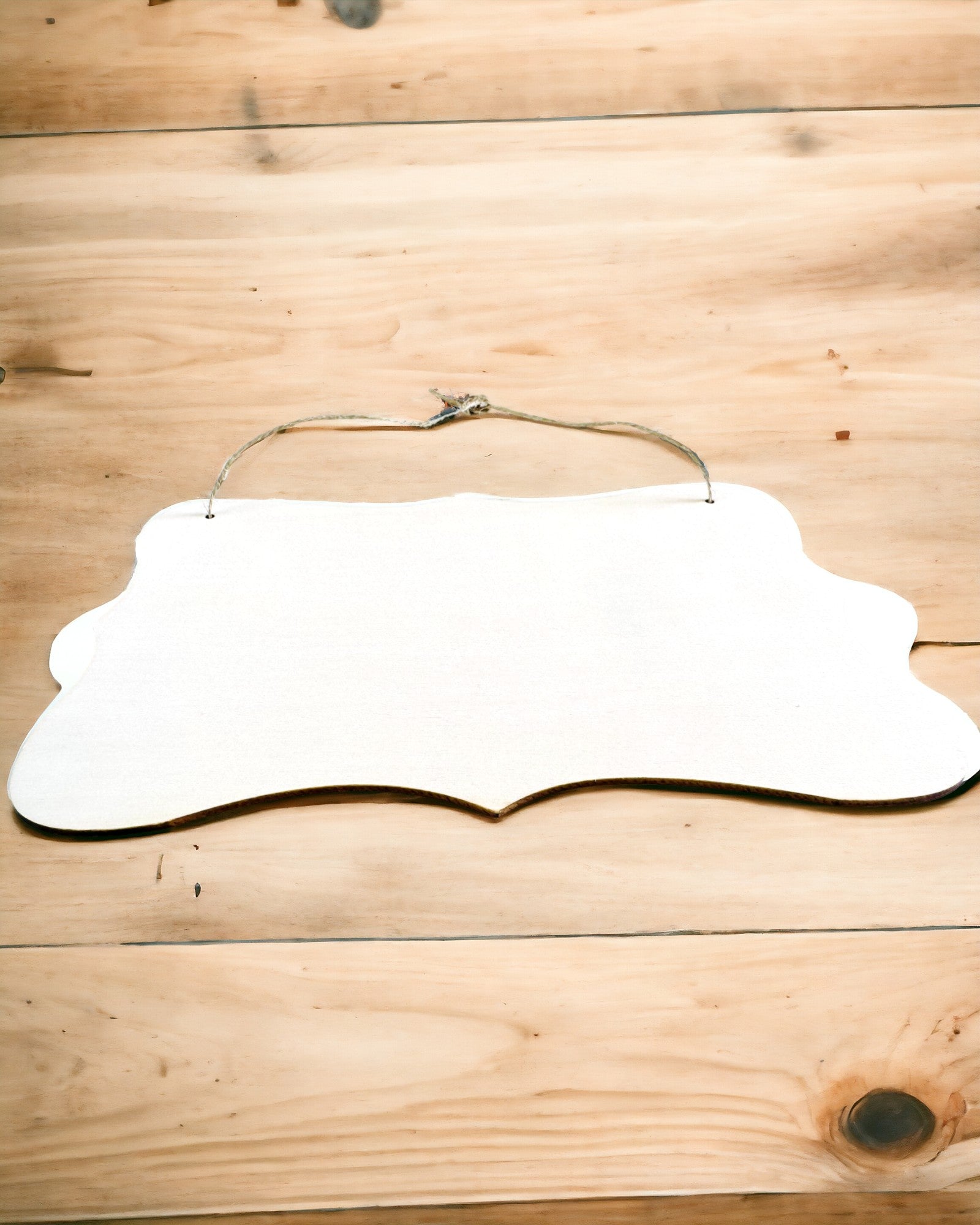 Wooden Decorative Pendant with Personalization Option – Various Shapes
