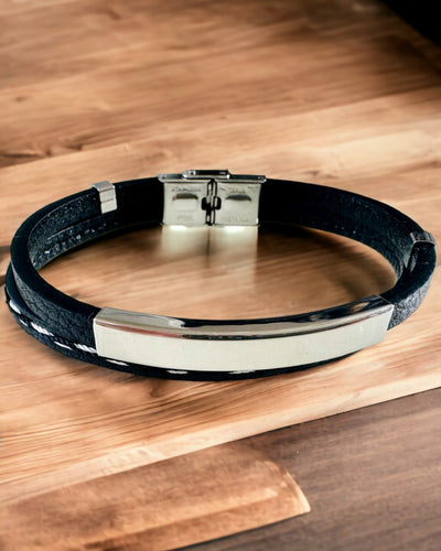 Braccialetto Sportivo in Pelle PU e Acciaio Inossidabile con Possibilità di Incisione – 3 Colori