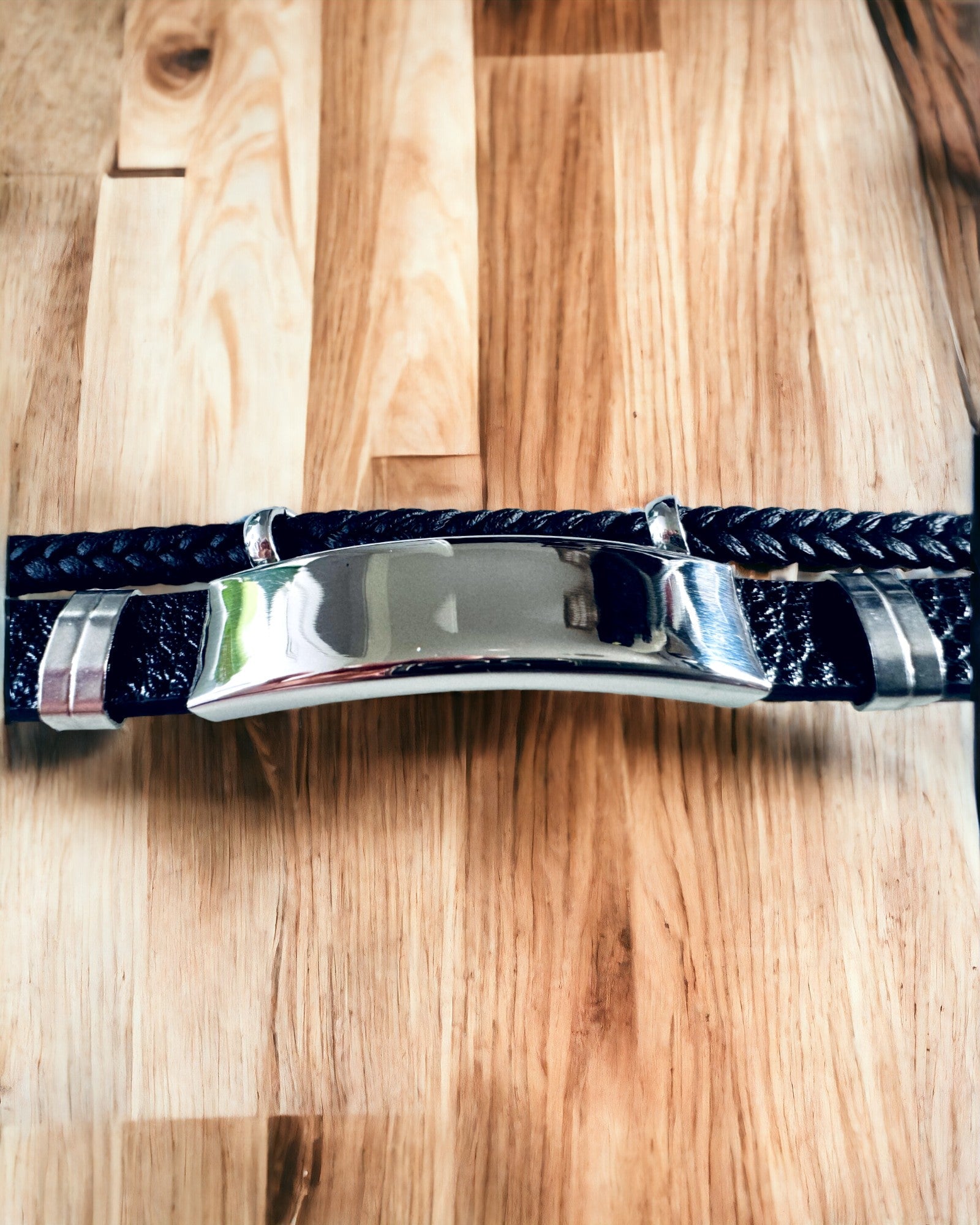 Bracelet Homme en Cuir PU et Acier Inoxydable avec Possibilité de Gravure – Disponible en Deux Variantes de Couleur