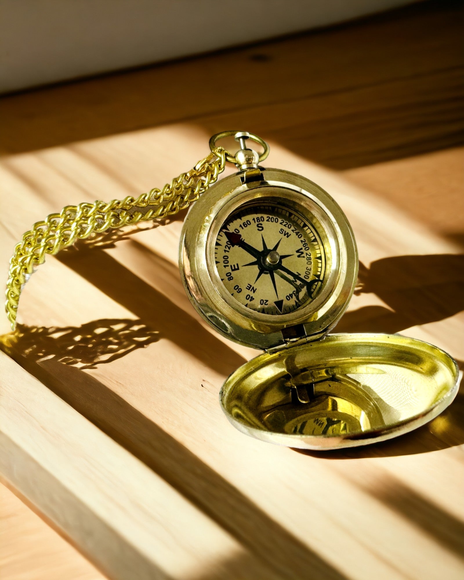 Golden Color Compass "Adventure" – Elegant Navigator of Discoveries