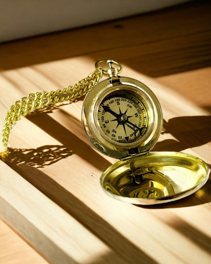 Golden Color Compass "Adventure" – Elegant Navigator of Discoveries