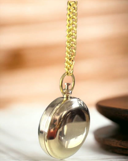 Golden Color Compass "Adventure" – Elegant Navigator of Discoveries