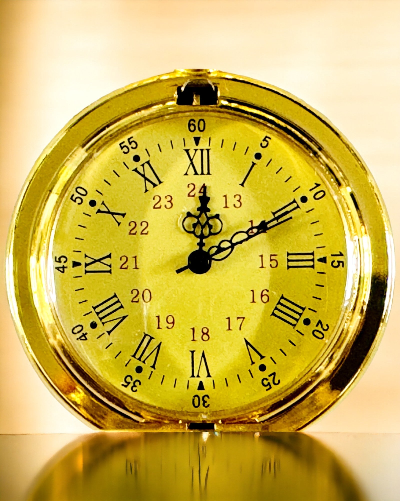Montre de poche couleur or de style rétro avec possibilité de gravure