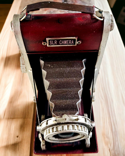 Vintage Vision : Caméra Décorative Rétro avec Option de Gravure