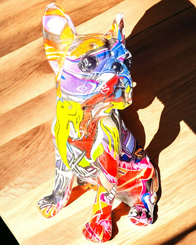 Handgefertigte Französische Bulldoggenfigur im Street-Art-Stil mit Gravuroption