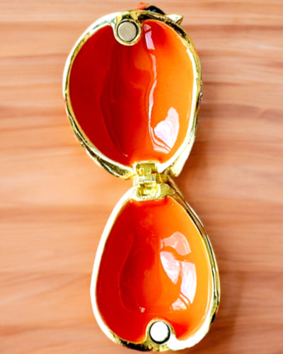 Elegante cofanetto a forma di cardinale con possibilità di incisione