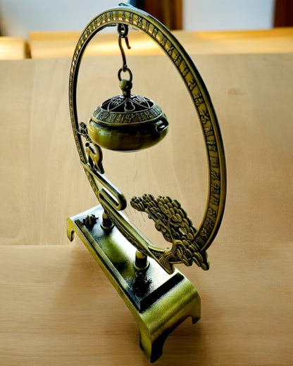 Eleganter Metallhalter für Räucherstäbchen "Große Ruhe" - Personalisierung mit Gravur möglich