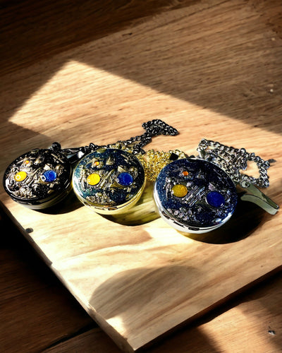 Pocket watch "Astrum Temporis" - Silver frame. Customizable with engraving.