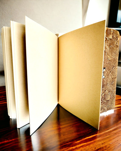 Luxuriöses Retro-Notizbuch mit Ledereinband - "Vintage Elegance", 480 Seiten, personalisierbar mit Gravur