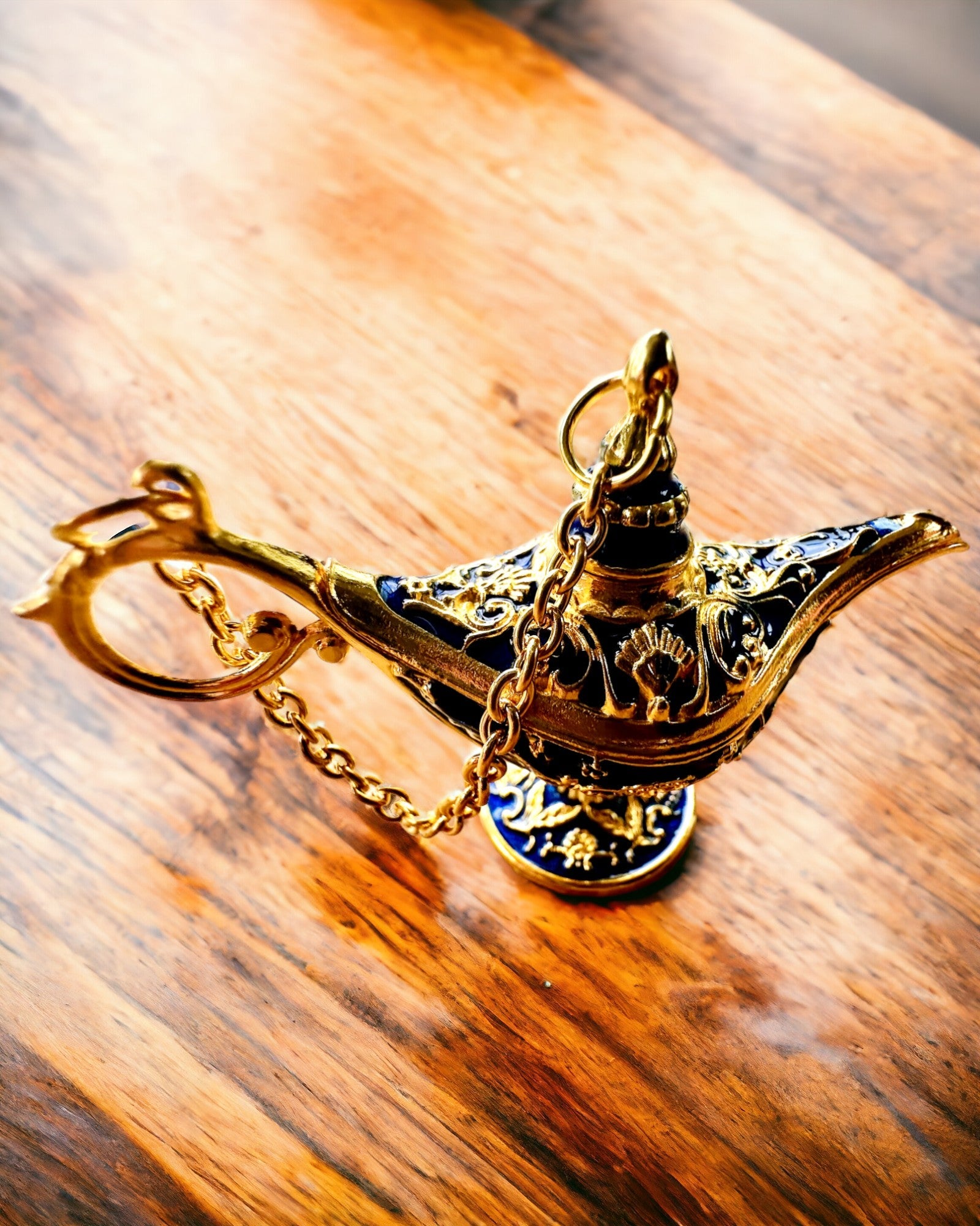 Piccola Lampada Magica di Aladino da 4 cm, portachiavi, 6 varianti di colore - Ricordi Incantati, personalizzazione con incisione