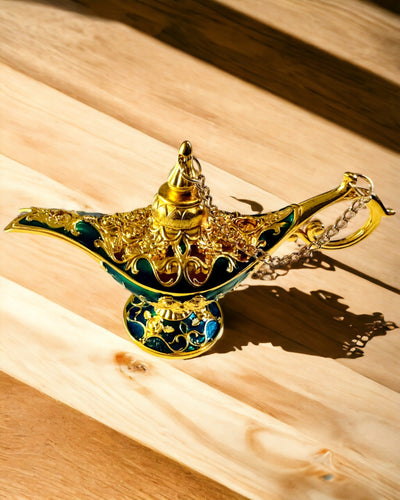 Petite Lampe d'Aladin Faite à la Main - Artisanat Artistique en Métal pour la Décoration de la Maison, gravure