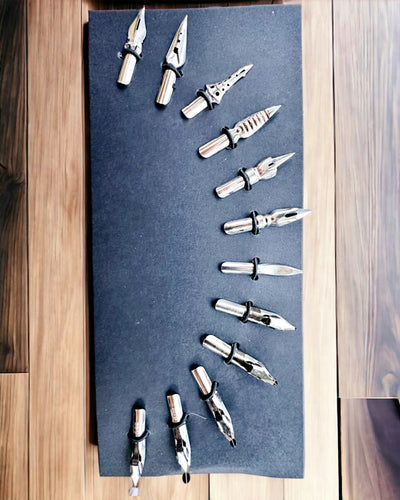 Ensemble Calligraphique Exclusif, stylo-plume à tremper et ensemble d'encres, personnalisation par gravure