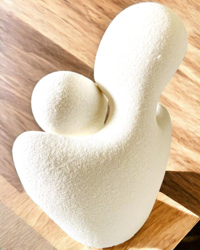 "Love in the Heart – Ceramic Family Figures", personalization with engraving available