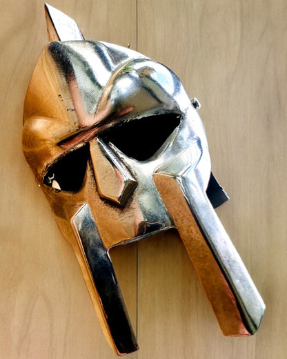 Maschera da Gladiatore Cavalleresca "Sparta" - possibilità di personalizzazione con incisione