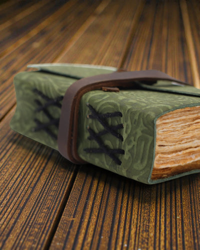 Green Maze Vintage – taccuino in pelle con pagine anticate 12,7 × 8,9 cm