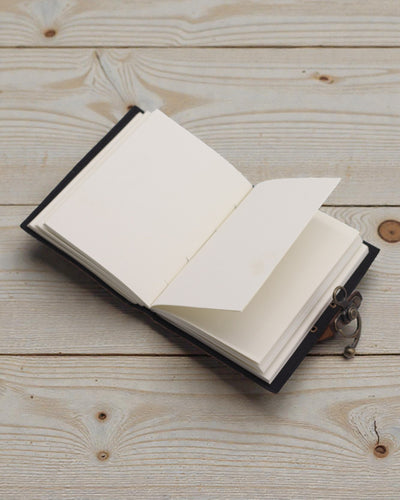 Leder-Notizbuch mit Motivationsspruch „Gib deine Träume niemals auf“ – 17,8 × 12,7 cm