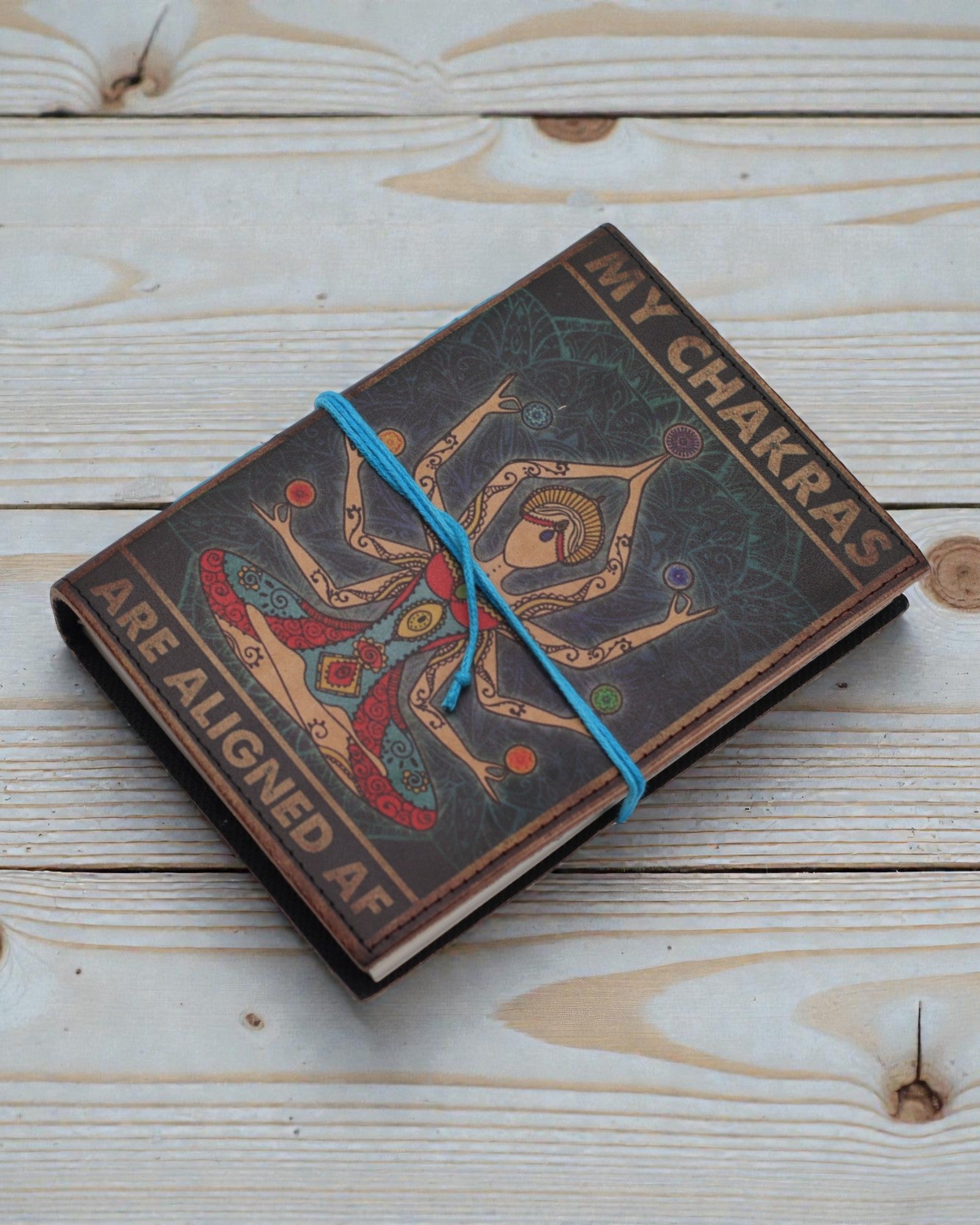 Taccuino stampato in pelle – I miei chakra sono allineati da matti - 17.8×12.7 cm