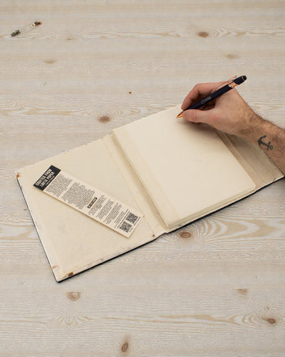 Grand carnet Lokta « Épanouissement botanique » – Fleurs (45 feuilles, 21 x 15 cm)