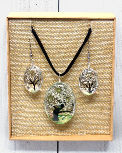 White Harmony – White Jewelry Set with Dried Flowers Tree of Life