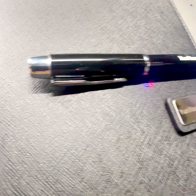 Elegante Set Regalo con Personalizzazione - Taccuino in Pelle A5, Penna e Ombrello Nero in Scatola Regalo